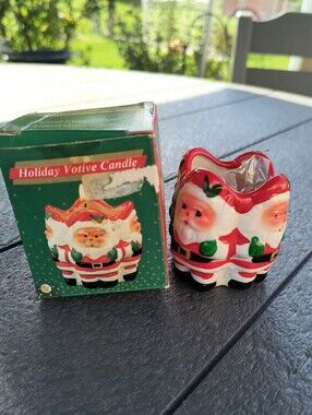 Action Industries Santa Claus in a Circle Candle Holder Vintage Christmas 1987